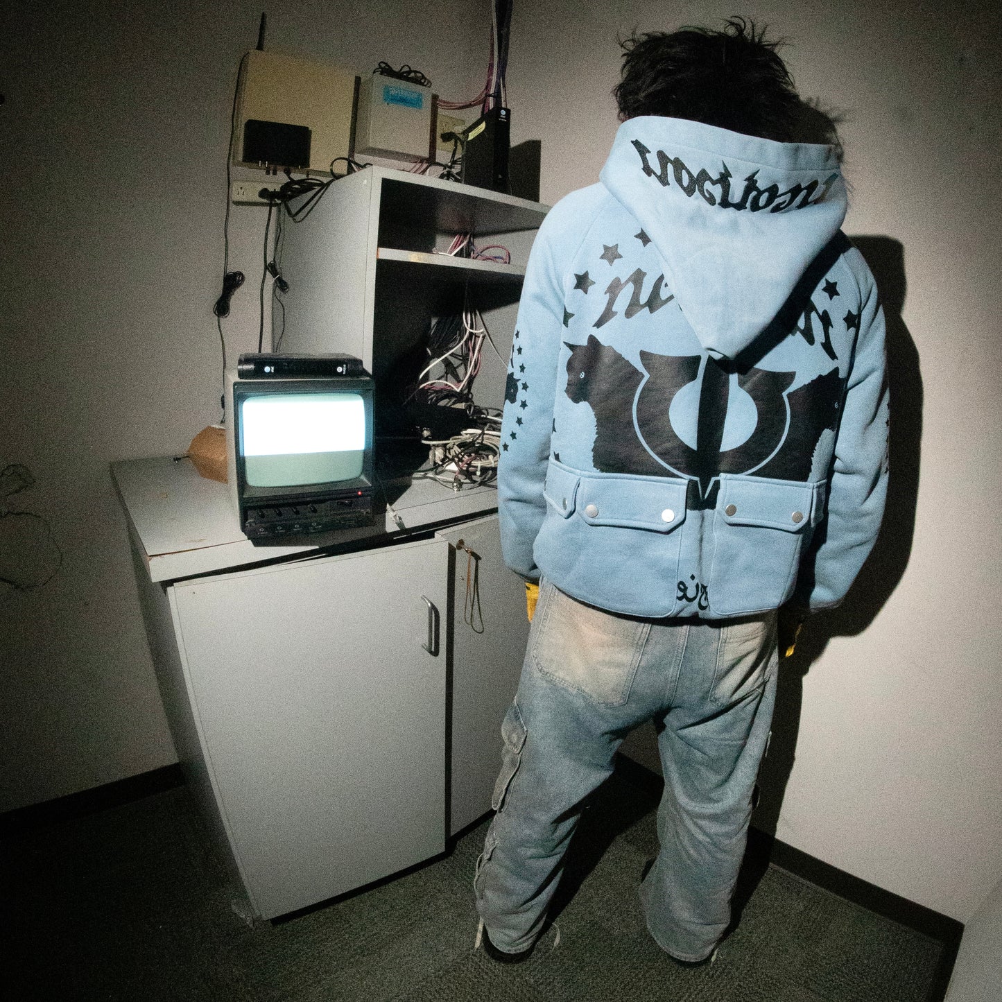 NEONEON HOODIE